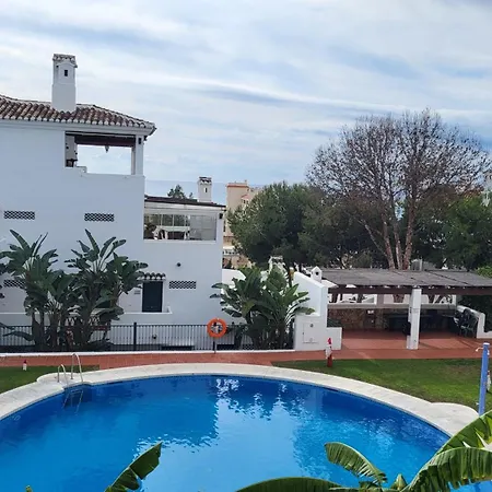 Апартаменты Audrey Apartment-benalmadena-beachfront Бенальмадена